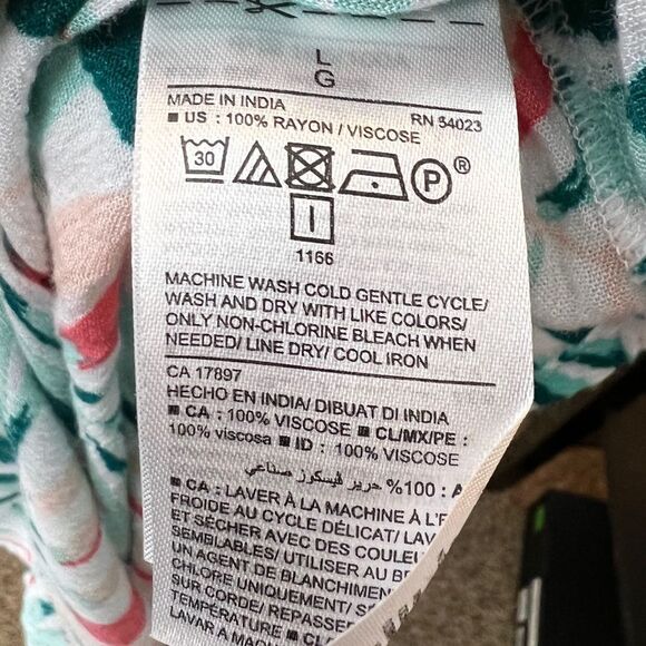 Old Navy Tunic Shirt - Picture 7 of 7